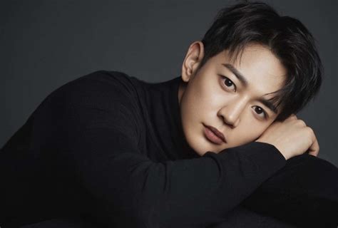 Shinees Minho Shines In New Profile Photos For His Acting Career