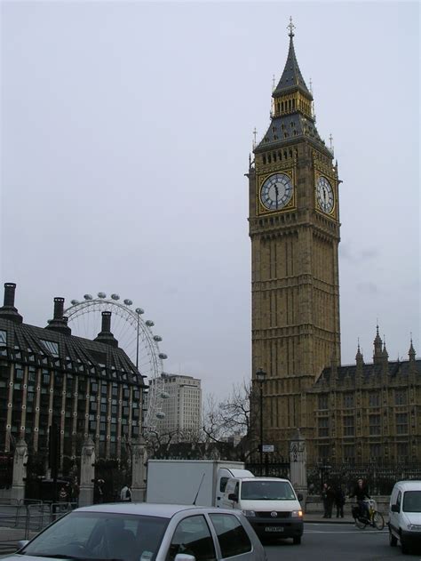 Big Ben , London Eye