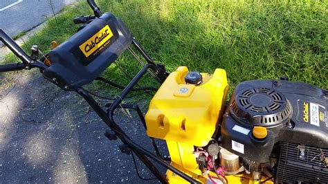 Mowing With The Cub Cadet 760es Vlog 1 Youtube