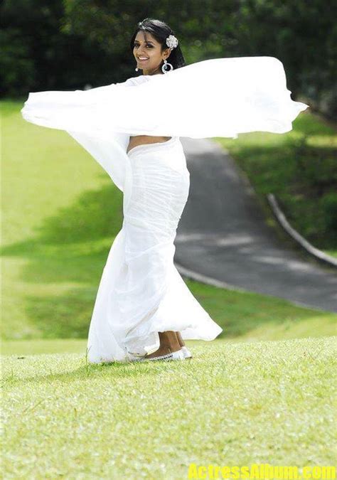 Vimala Raman Stills In White Saree Actress Album