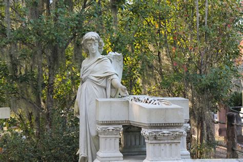 Bonaventure Cemetery Statue Cemetery Bonaventure Cemetery