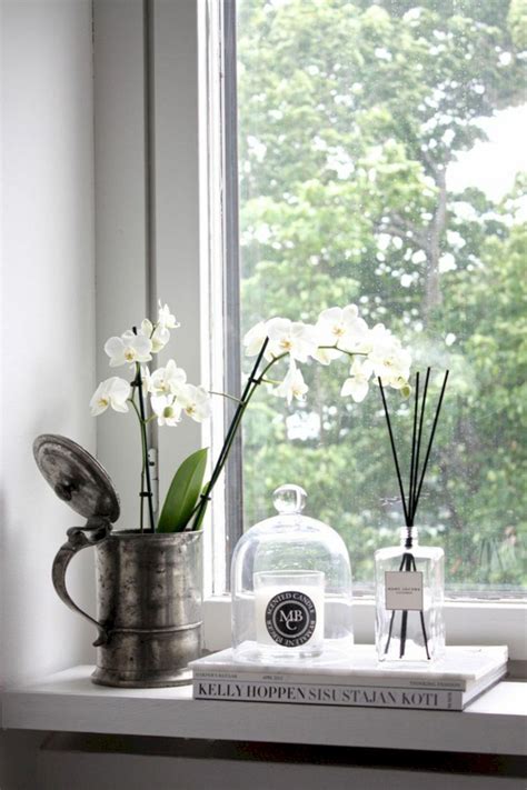Nice Make A Beautiful Home With 25 Flowers On Window Sills Ideas