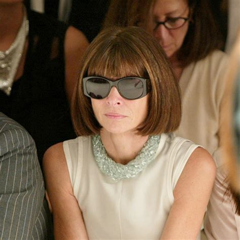 The Story Behind Anna Wintours Bob Haircut The Fashiongton Post