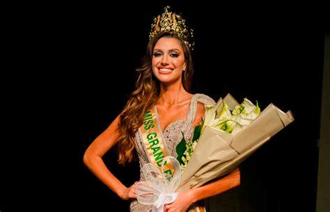 Modelo Paulista Isabella Menin Vence Final Em Bras Lia A Miss Grand Brasil E Concorrer Ao