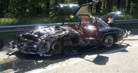 Mercedes Benz 300sl Wrecked After Mille Miglia Crash Video