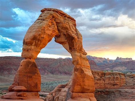 Arches National Park Wants Your Help To Find Vandals Condé Nast Traveler