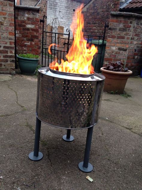 To make this fire pit, the first step is to source a washing machine drum. Washing machine drum, Washing machines and Drums on Pinterest