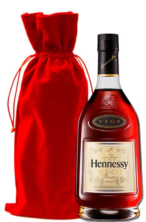 Hennessy Vsop Privilege Cognac With Red Velvet T Bag
