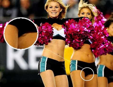 30 Of The Best Cheerleader Fails You Won T Want To Miss Popdust