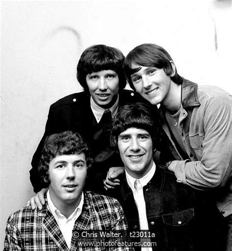 Alan Blakley The Tremeloes 1942 1996 In 2020 Music Photo