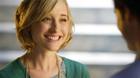 ‘smallville Actress Allison Mack Arrested In Connection With Alleged