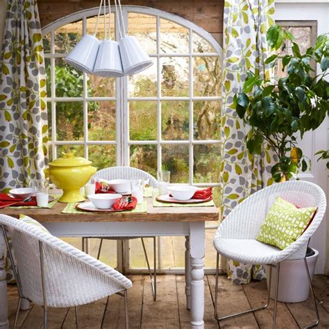 Get quick answers from the garden dining room staff and past visitors. Vibrant garden dining room | Modern decorating ideas ...