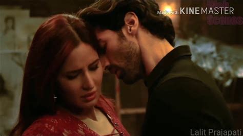 Katrina Kaif And Aditya Roy Kapoor All Hot Kissing Scene In Fitoor