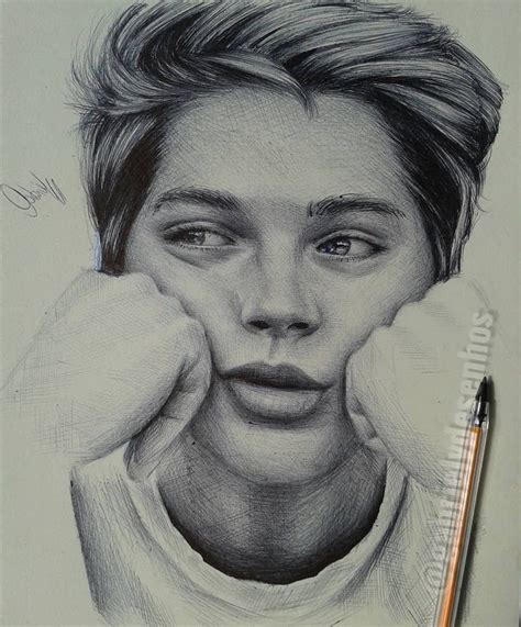 Black And White Realistic Ballpoint Pen Drawings