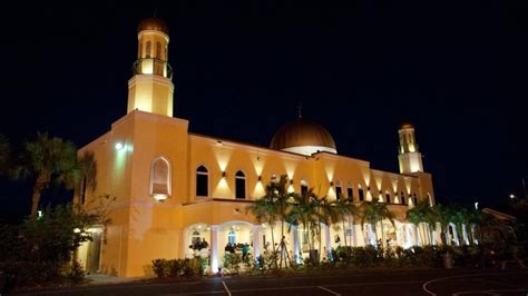 We are located at 11244 pines blvd. Miami Gardens mosque receives hate letter against Muslims ...