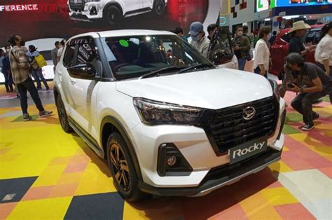 Daihatsu Luncurkan Rocky Facelift Di Giias Ini Harga Dan My XXX Hot Girl