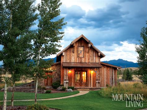 Rustic Retreat Mountain Living Rustic Barn Homes Barn Style House