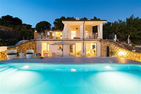 Villa Pales, Luxury seaside Villa rental in Licata Sicily - 6 sleeps in
