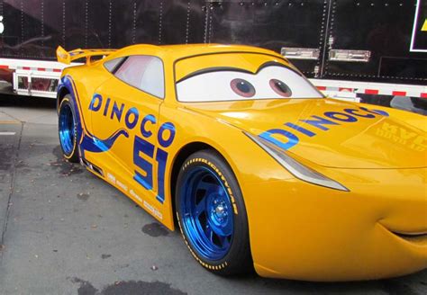 Cruz Ramirez From Pixars Cars 3 Coming To Disneys Hollywood Studios