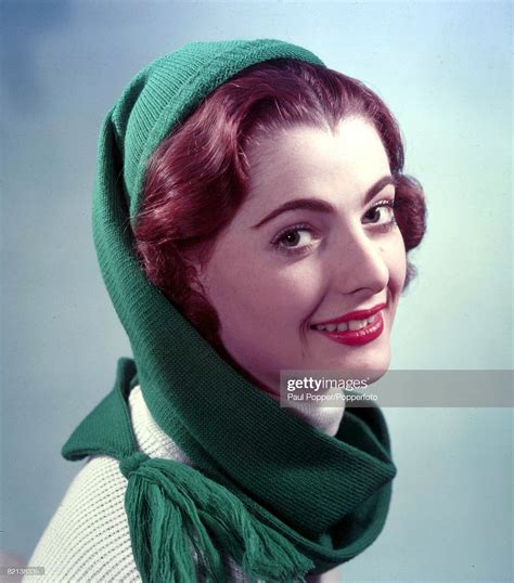 News Photo Circa 1950s A Portrait Of An Auburn Haired Girl