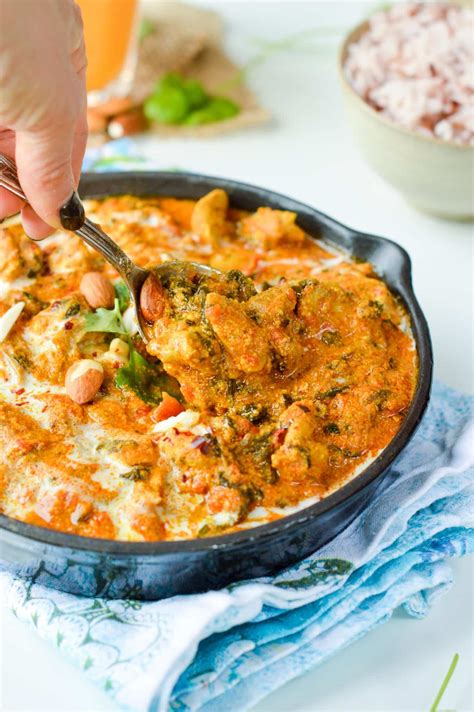 Cook the chicken for 5 minutes or so, or until you see it start to colour. Healthy Chicken Tikka Masala keto + low carb - Sweetashoney