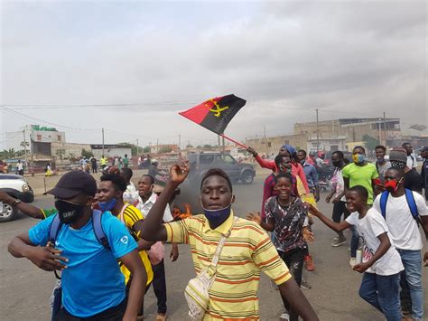 Nova Manifestação Em Luanda Para Exigir Combate Sério E Justo à Corrupção E Impunidade Radio