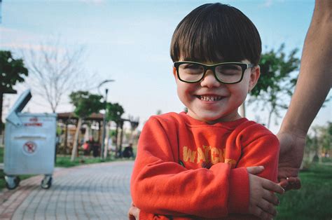 How To Help Your Child Adjust To Glasses Atlantic Eye Institute