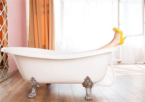 When you're hungry and your stomach growls, it feels like hunger is coming from your tummy, but your tummy is actually a secondary player in the hunger game. now that you know what causes hunger, how can you make these factors that stimulate and suppress appetite work in your favor, so. 50 Things To Do When You're Hungry and Bored | SuperFastDiet