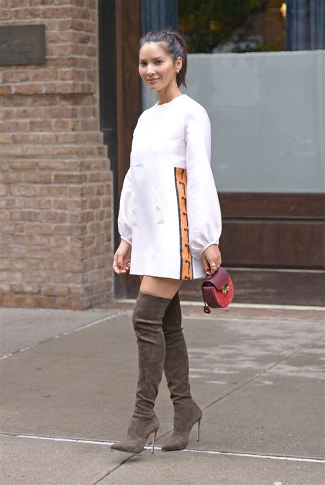 Olivia Munn Wearing Boots Oliviamunn