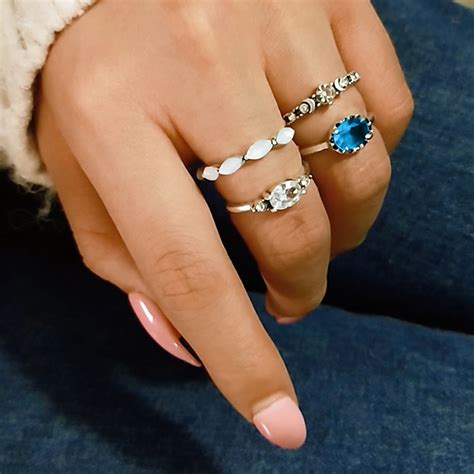 4 Pairsset Vintage Crystal Boho Rings Sets White Bohemian Ring