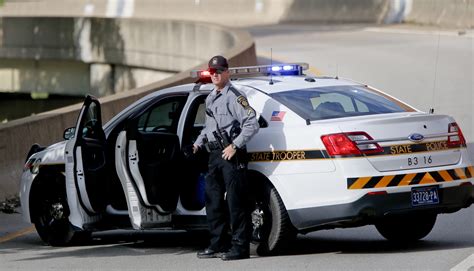 Pa Court Alters Police Rules For Warrantless Vehicle Searches Whyy