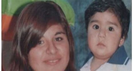 Desesperada Búsqueda De Una Joven Madre Y Su Hijo De 2 Años