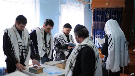 Russian Jews Fear Anti Semitism Amid Crimea Fervour Bbc News