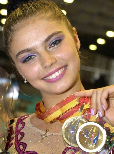 Alina Kabaeva Rus Alina Kabaeva Russian Beauty Cartier Love Bracelet