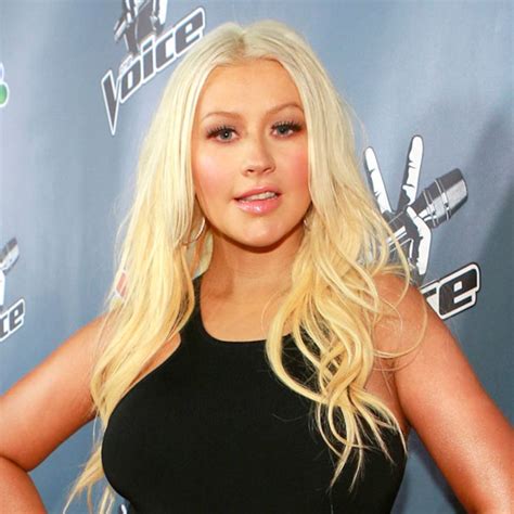 Slim Christina Aguilera Talks The Voice E Online