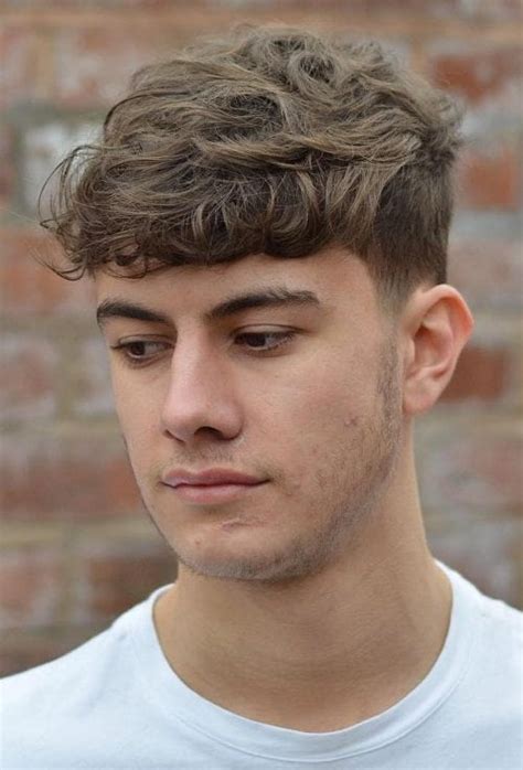 As trendsetters, they can dictate fashion trends simply by wearing this style. 80+ Short Wavy Haircuts for Men | Best Men's Short Wavy ...