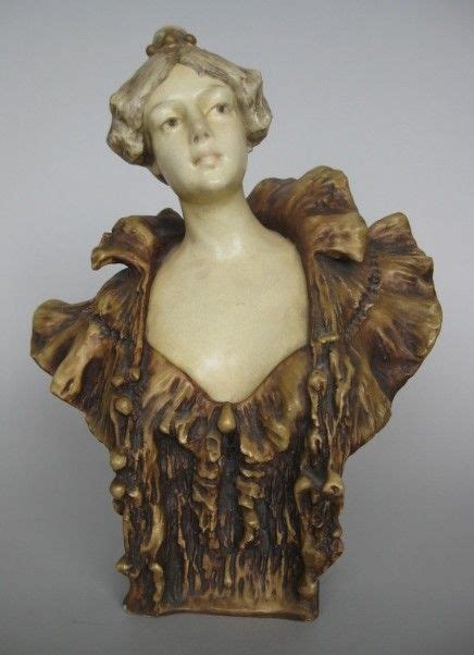 Riessner Stellmacher And Kessel Amphora Art Nouveau Pocelain Bust 1908