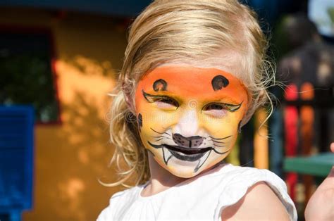 16394 Beautiful Girl Face Painting Stock Photos Free And Royalty Free