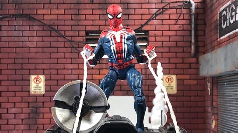 Peter's elderly aunt may works at a homeless shelter run by martin li, an entrepreneur with a selfless heart of gold, but also a more negative side. Marvel Legends Gamerverse Spider-Man PS4 (GameStop ...