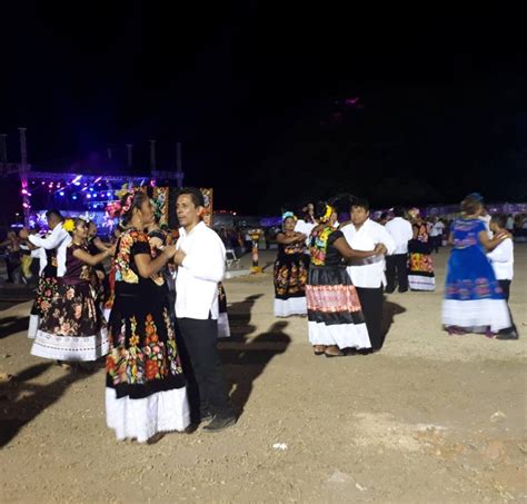 Las Velas Importantes Fiestas Comunitarias De Los Zapotecos Del Istmo