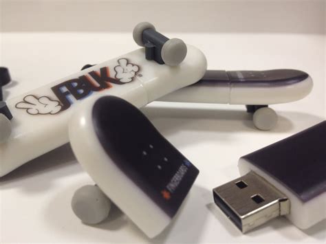 Image Of Fbuk 1gb Skateboard Usb Memory Stick