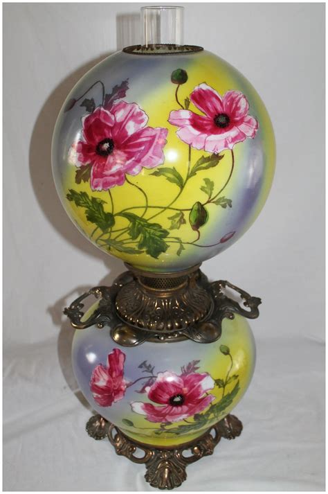 Outstanding Hand Painted Gone With The Wind Oil Lamp With Poppy B And