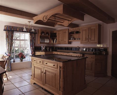 Handmade Kitchens Surry Bespoke Kitchens Surry Free Standing Kitchens