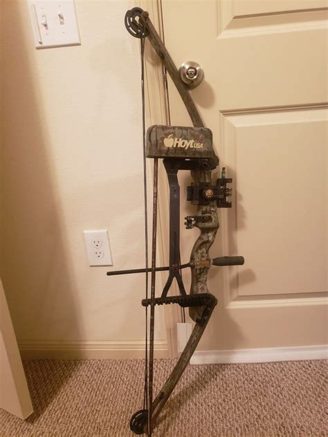 Hoyt Usa Compound Bow Used And Read Description For Sale In Houston