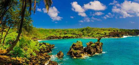Nature lovers visiting hana can explore top areas like haleakala national park. Road to Hana | Maui Hawaii
