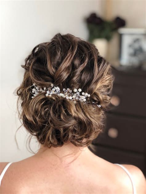 How to style short hair | meganbatoon. Wedding hair styles for short hair - Wedding Make Up and ...