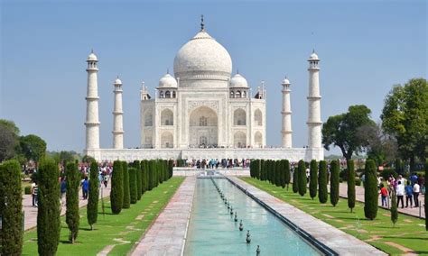 Taj Mahal Agra Great Stupa At Sanchi Amazing Destinations Travel
