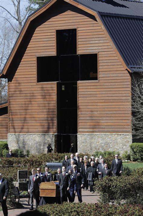 The Rev Billy Graham Laid To Rest Friday In Simple Casket The Two