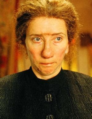 Nanny mcphee appears at the door of a young mother, mrs. TELECHARGER NANNY MCPHEE ET LE BIG BANG - Jocuricucaii