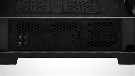 Closeup Shot Of The Bottom Of The Rosewill Cullinan Mx Red Case